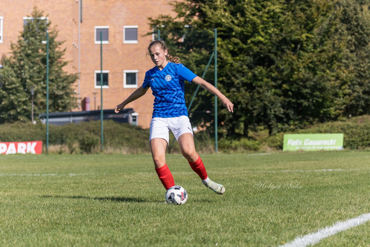 Bild 108 - F Holstein Kiel 2 - SSG Rot-Schwarz Kiel 2 : Ergebnis: 5:0